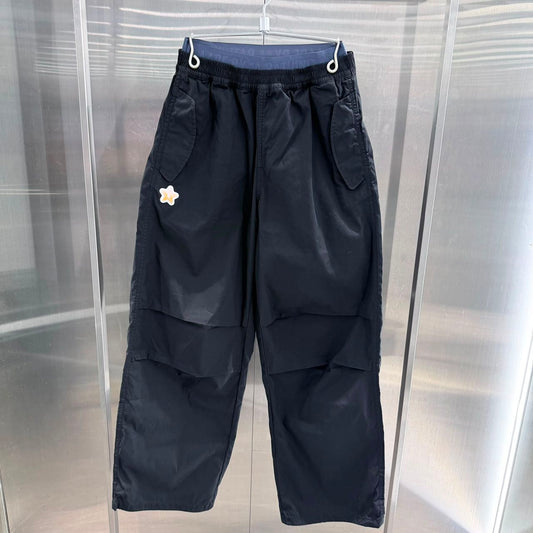 香港直郵 Aape 26秋冬 女 AAPEUNVS 星星章塗鴉休閒長褲 D673