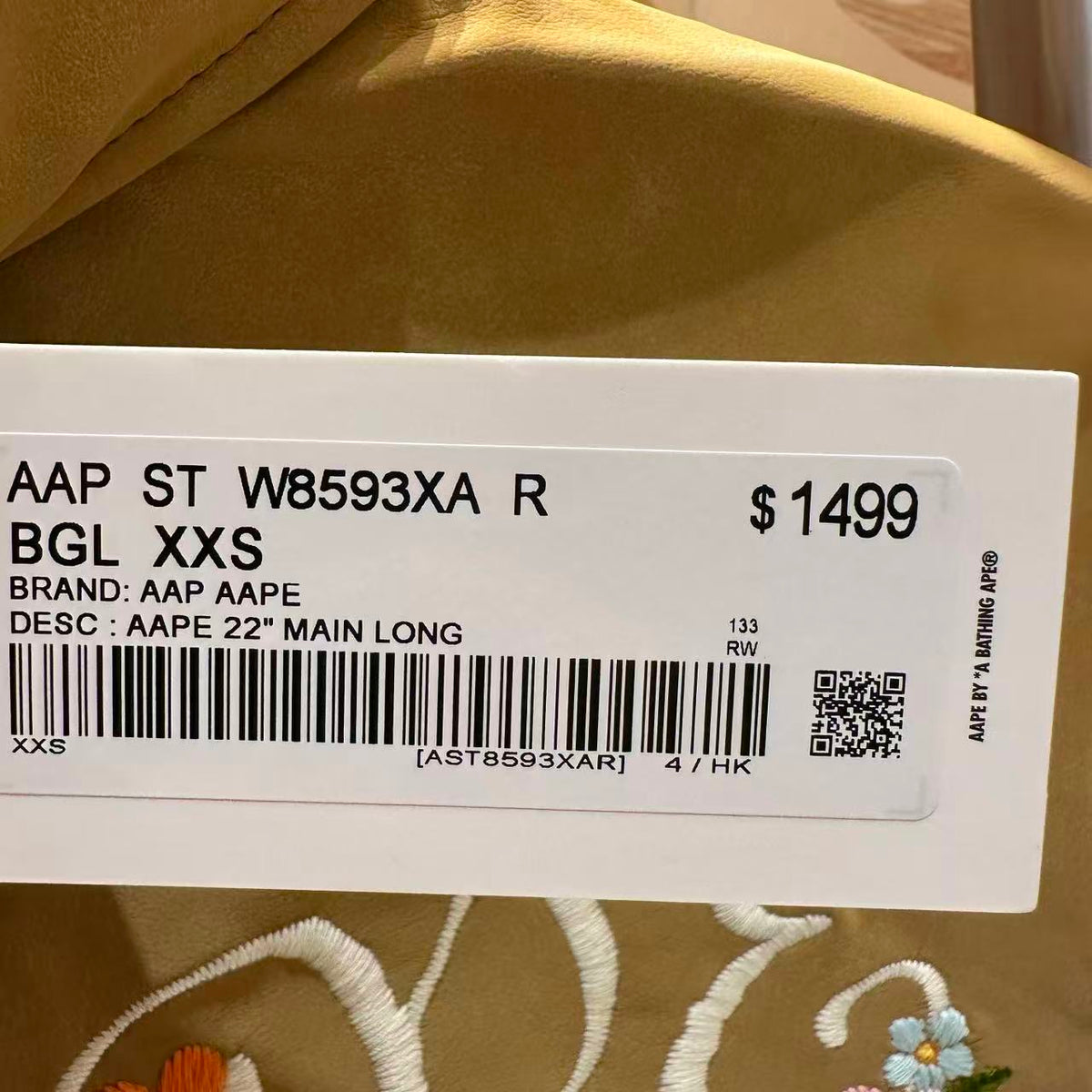 香港直郵 Aape 女装 26秋冬心型小羊猿人徽章花卉刺绣长袖衬衫8593 AAPSTW8593XAR