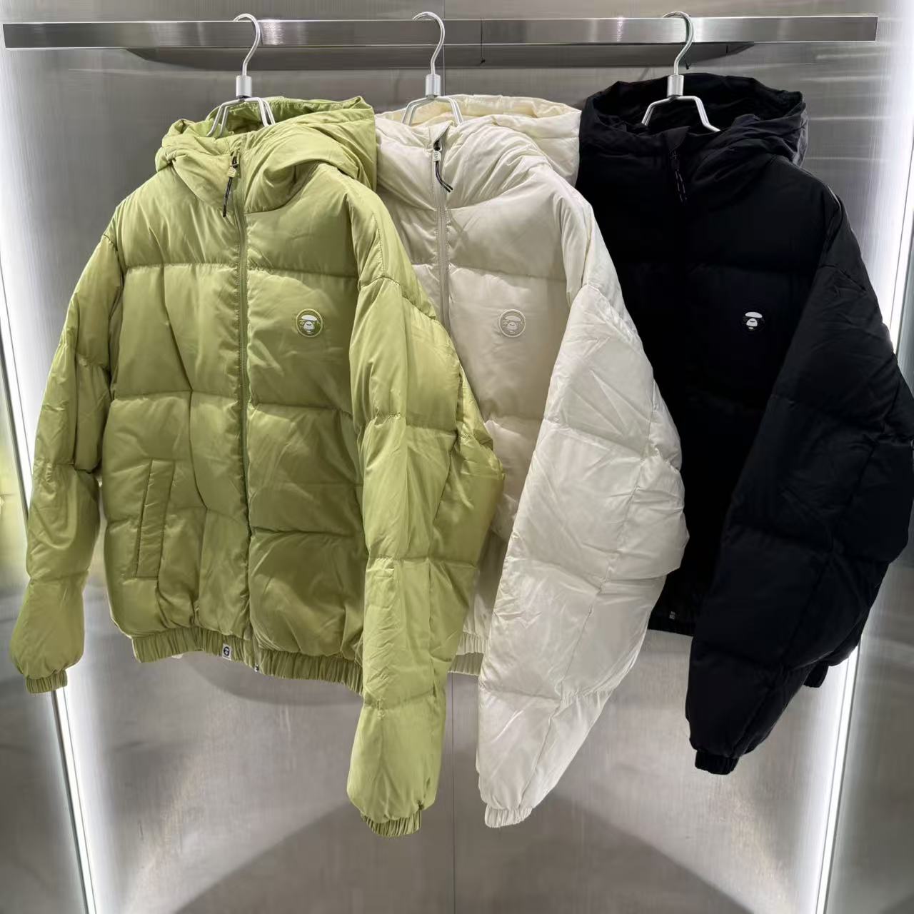 香港直郵 Aape 25秋冬 男 小標徽章簡約潮流連帽面包羽絨服外套7725