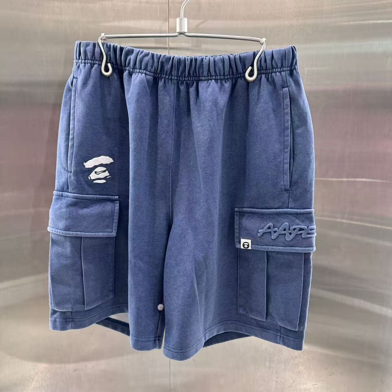 香港代購 專櫃正品 26春夏 Aape 男 AAPEUNVS 猿人刺繡復古水洗做舊潮流工裝短褲C605