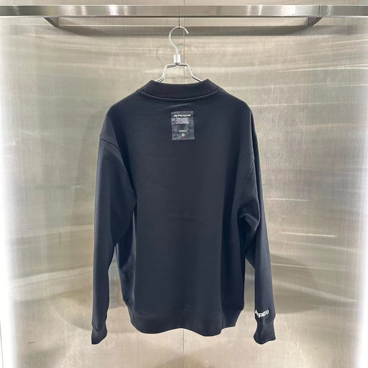 香港專櫃代購 Aape 男裝 24秋冬猿顏徽章字母刺繡休閑V領開衫厚絨衛衣329