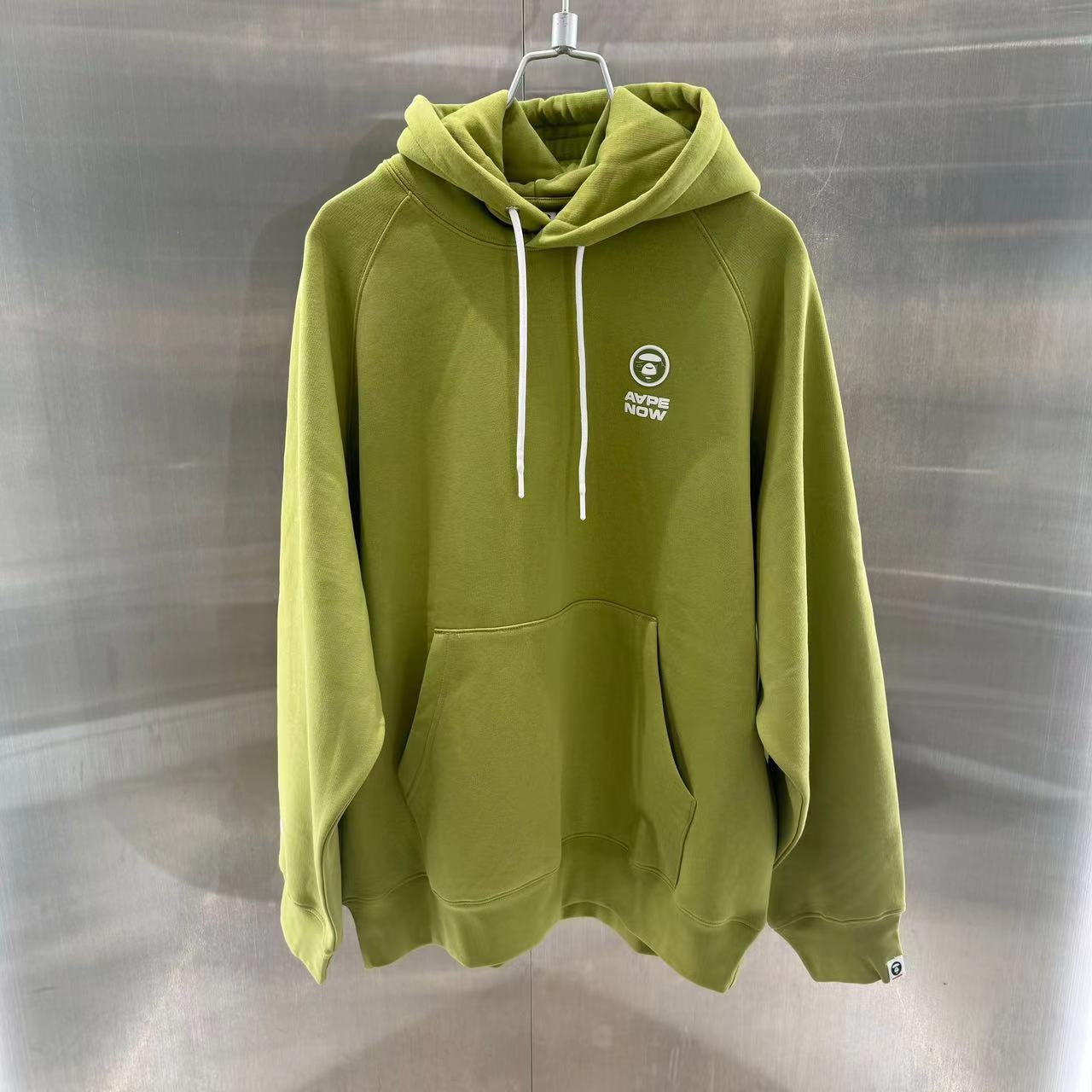 香港直郵 Aape 男裝 24年秋冬猿顏徽章字母印花簡約厚絨連帽衛衣324