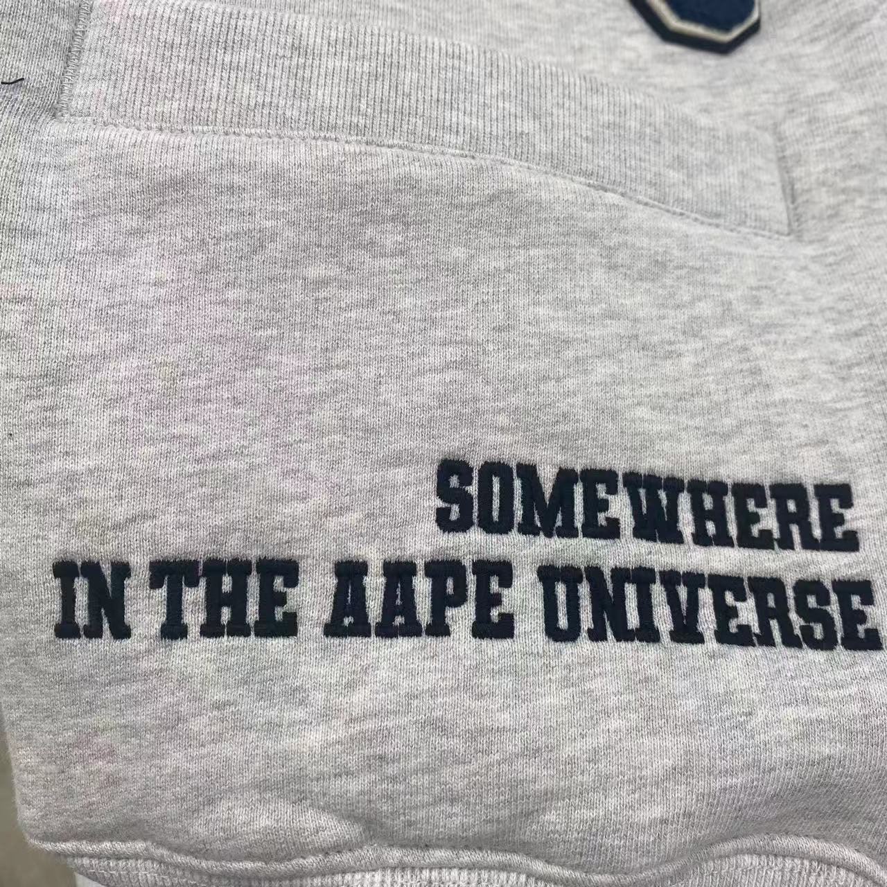 香港專櫃代購 Aape 男裝 24秋冬男款猿顏徽章休閑潮流厚絨開衫衛衣外套348
