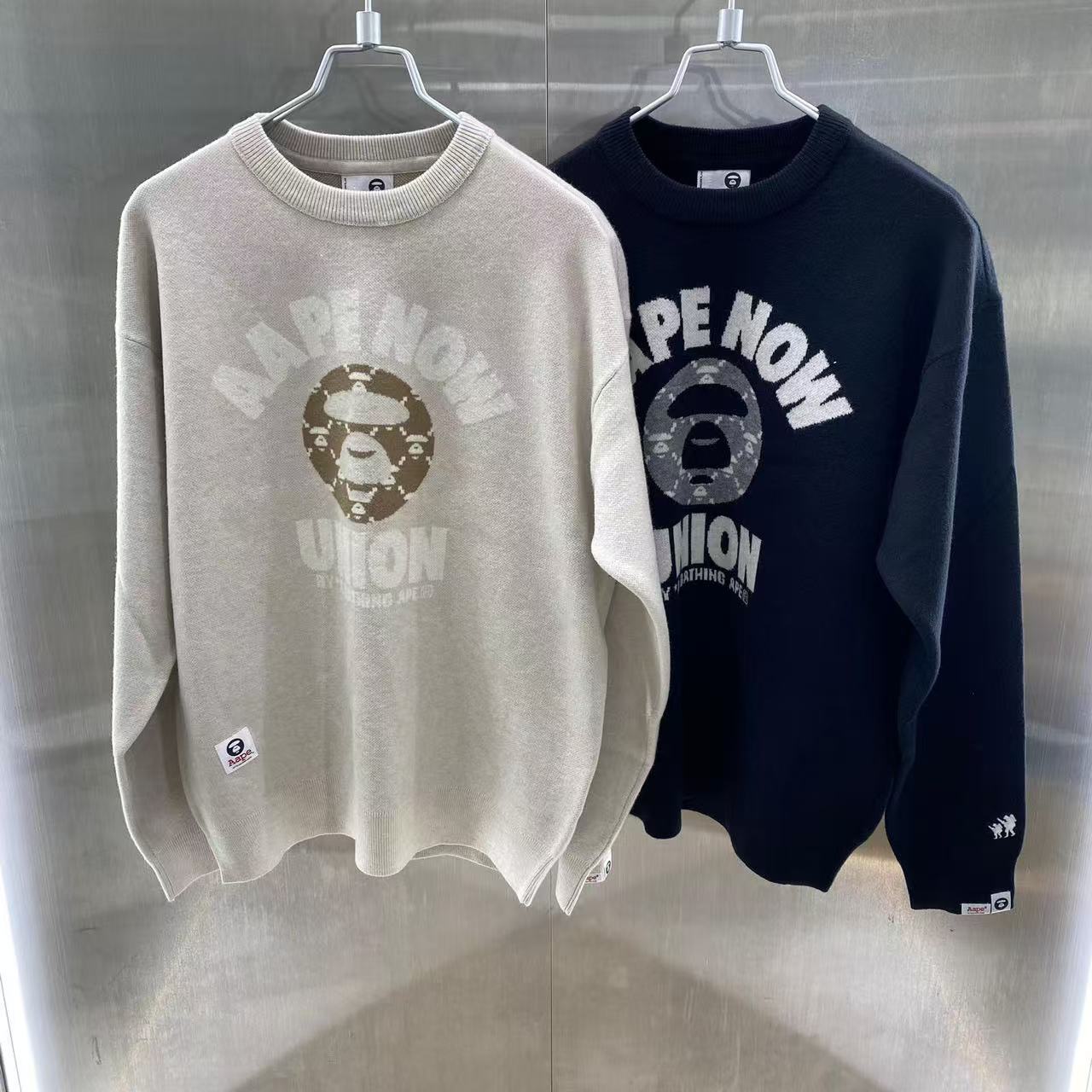 香港專櫃代購 Aape 男裝 24秋冬老花猿顏字母圖案休閑潮流圓領針織衫370