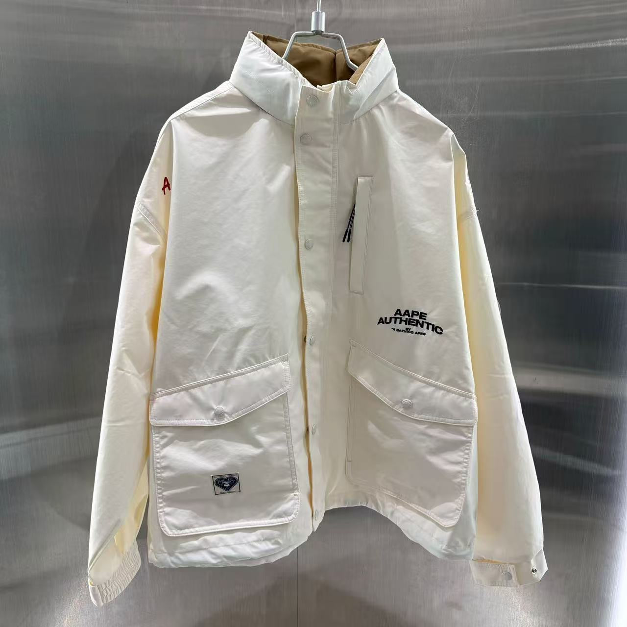 香港直郵 專櫃正品 Aape 男裝 26春夏猿人徽章字母刺繡可拆卸帽薄夾克外套7771