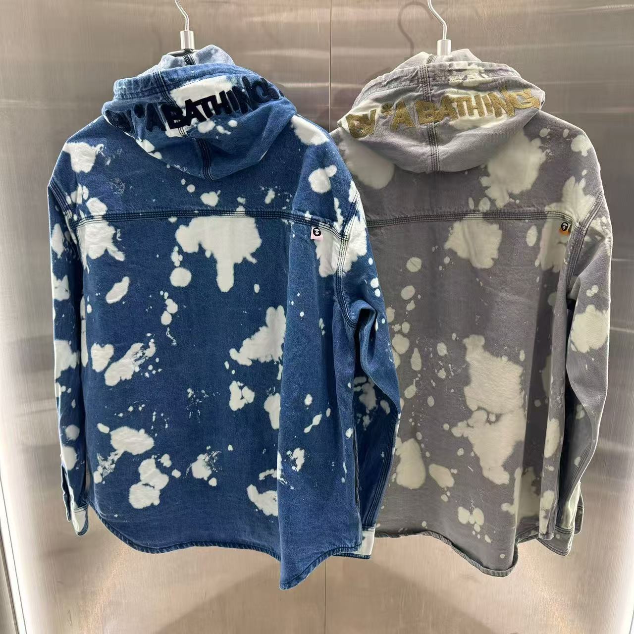香港代購 專櫃正品 26春夏 Aape 男 AAPEUNVS 漂白潑墨效果連帽工裝牛仔襯衫外套8571