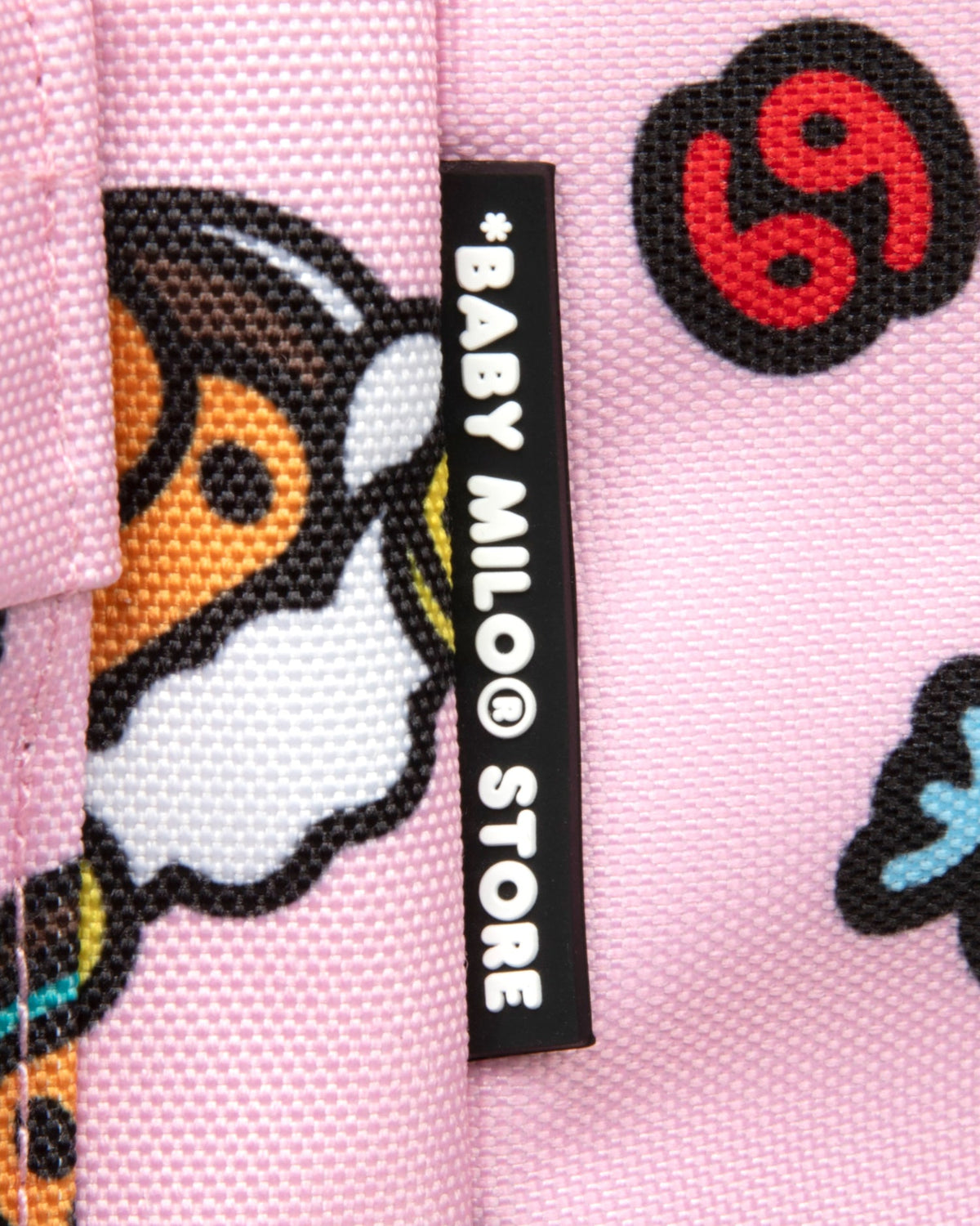 攝影星座小猴滿版卡通圖案後背包（大號）Baby milo and friends large backpack 0MXBGW4224 (Copy)