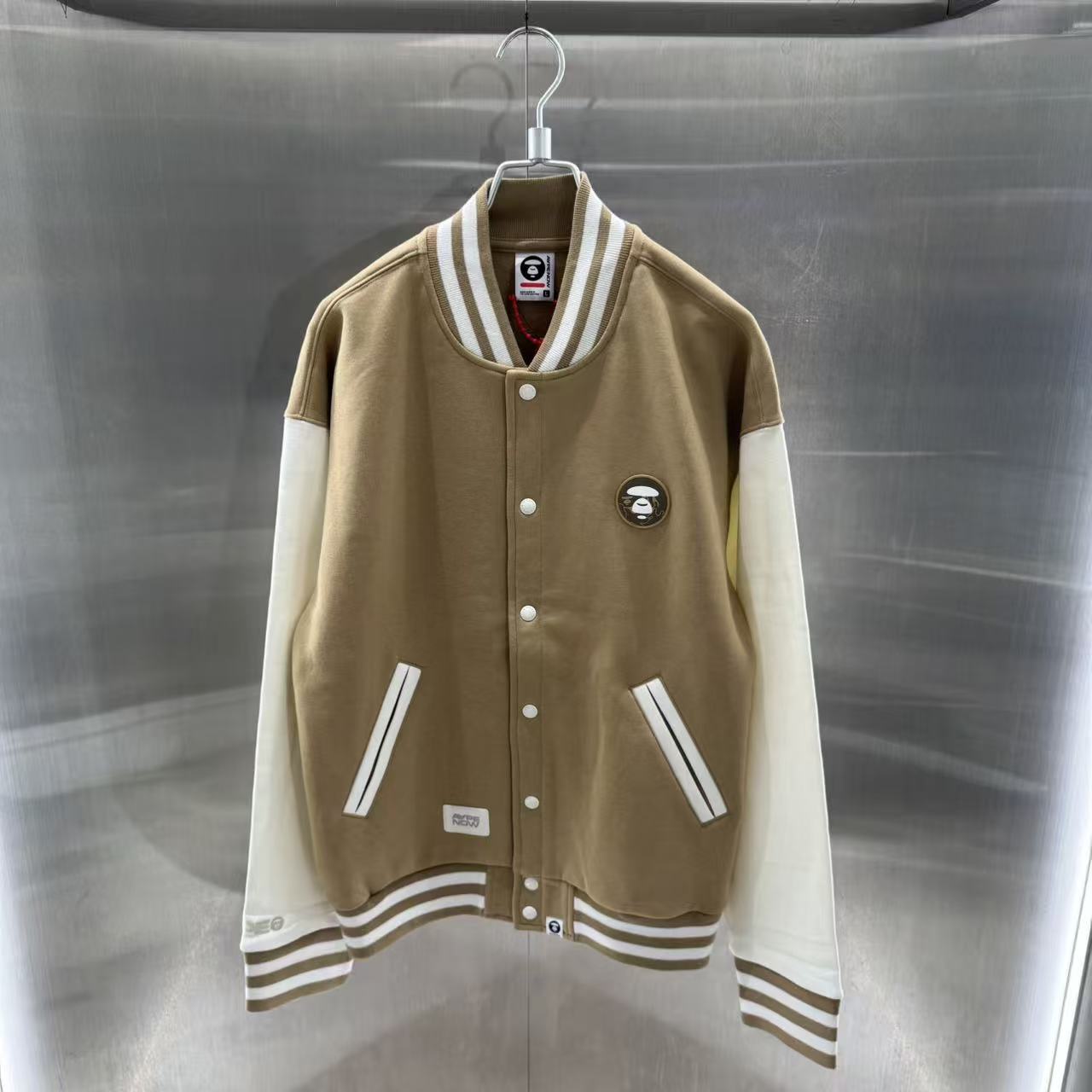 香港直郵 Aape 25秋冬 男 猿人徽章潮流休閑薄絨衛衣棒球服外套C360