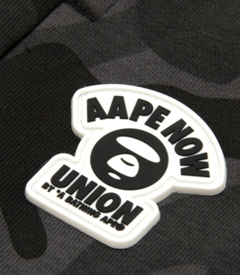 香港直郵 專櫃正品 Aape 26春夏 男 猿人徽章字母刺绣迷彩潮流舒适短裤C695