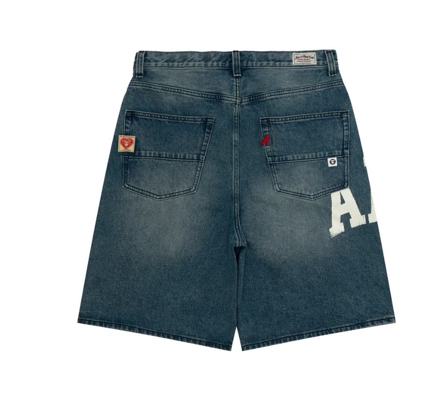 香港代購 專櫃正品 26春夏 Aape 男 AAPEUNVS 心標字母刺繡水洗做舊潮流牛仔短褲C690