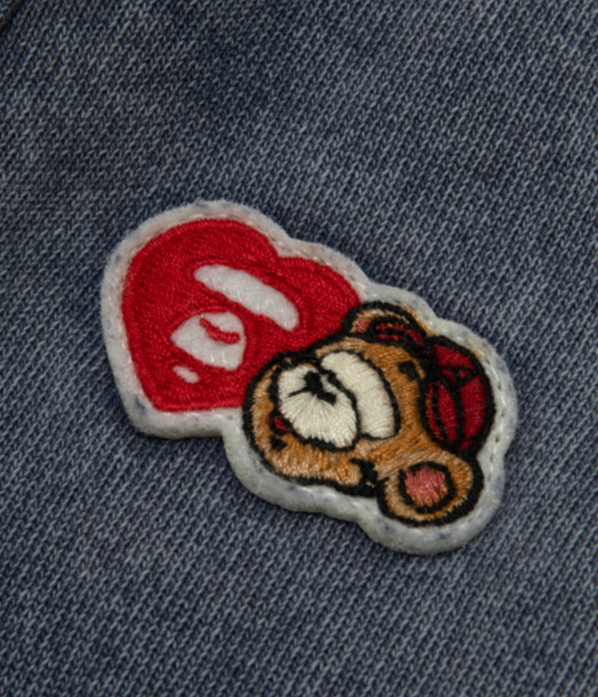 Aape 香港直郵 26春夏 心型猿人字母刺繡水洗做舊綁帶闊腿長褲D627