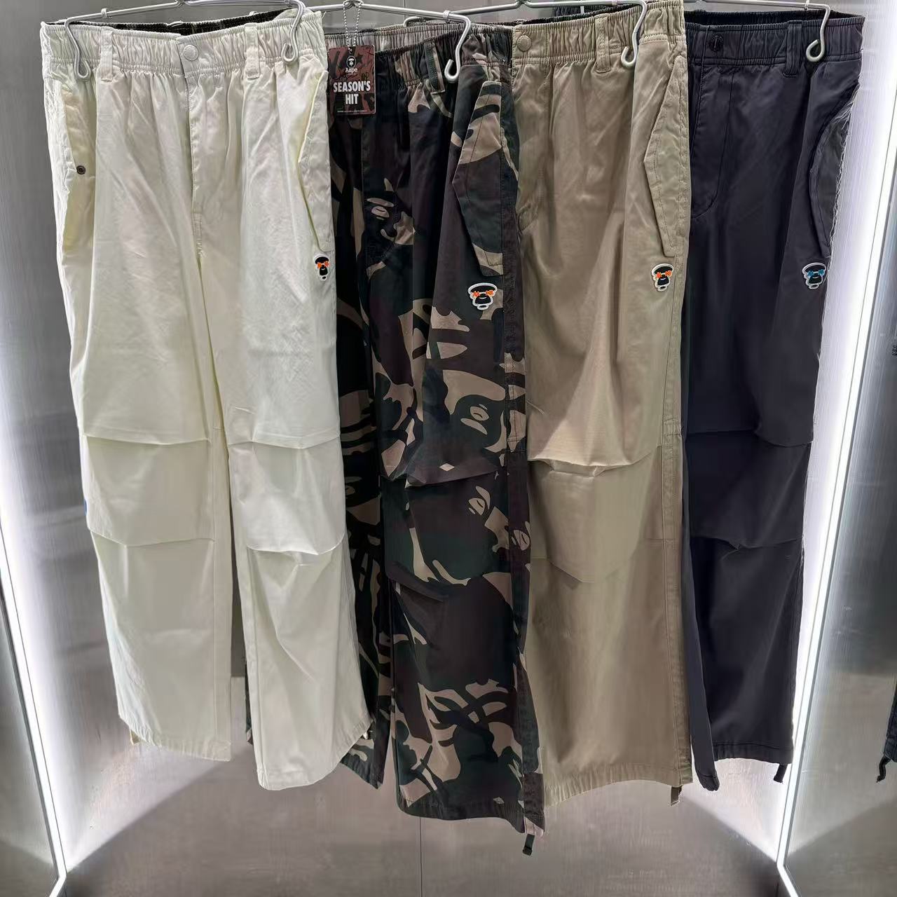 香港代購 專櫃正品 26春夏 Aape 男 AAPEUNVS 猿人徽章水洗做舊潮流休閒寬鬆工裝褲 D610