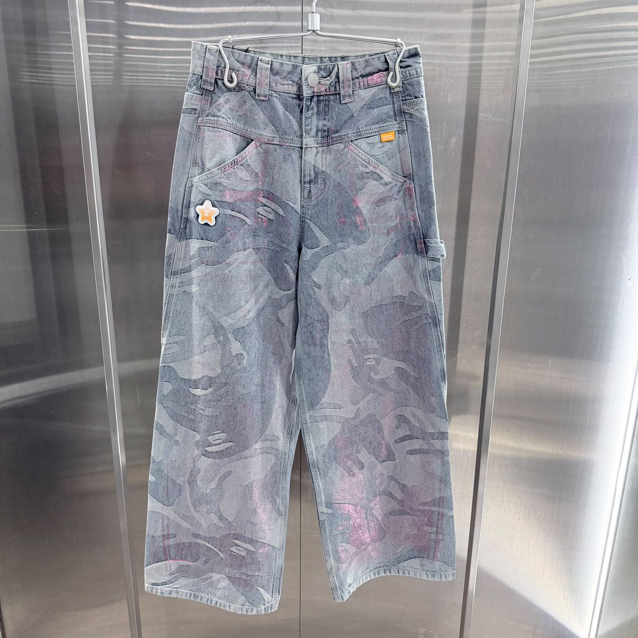 香港直郵 Aape 26秋冬 女 AAPEUNVS 珠光牛仔闊腿褲D671