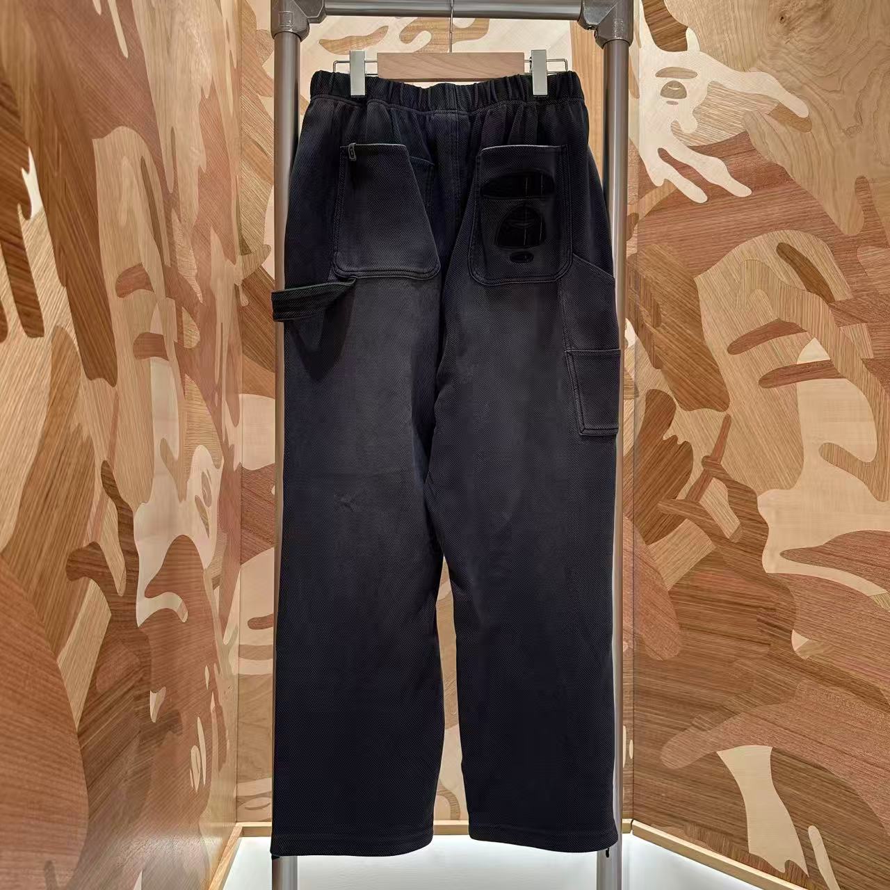 香港直郵 Aape 26秋冬 男裝噴漆塗鴉字母牛仔猿人水洗做舊衛褲D665
