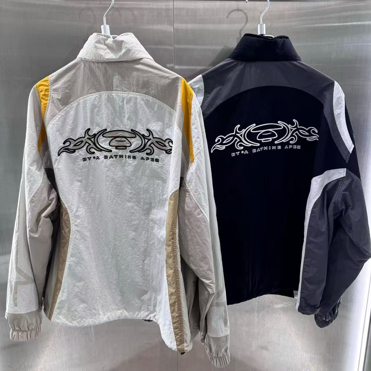 香港代購 專櫃正品 26春夏 Aape 男 美式塗鴉印花舒適潮流撞色外套風衣夾克7774