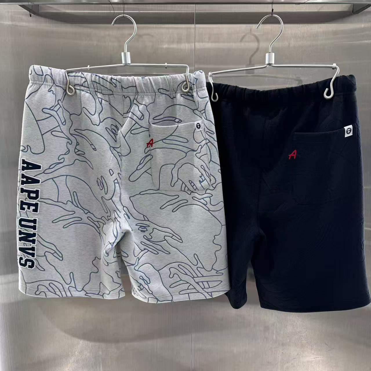 香港直郵 專櫃正品 Aape 26春夏 男猿人徽章字母刺繡簡約舒適短褲C697