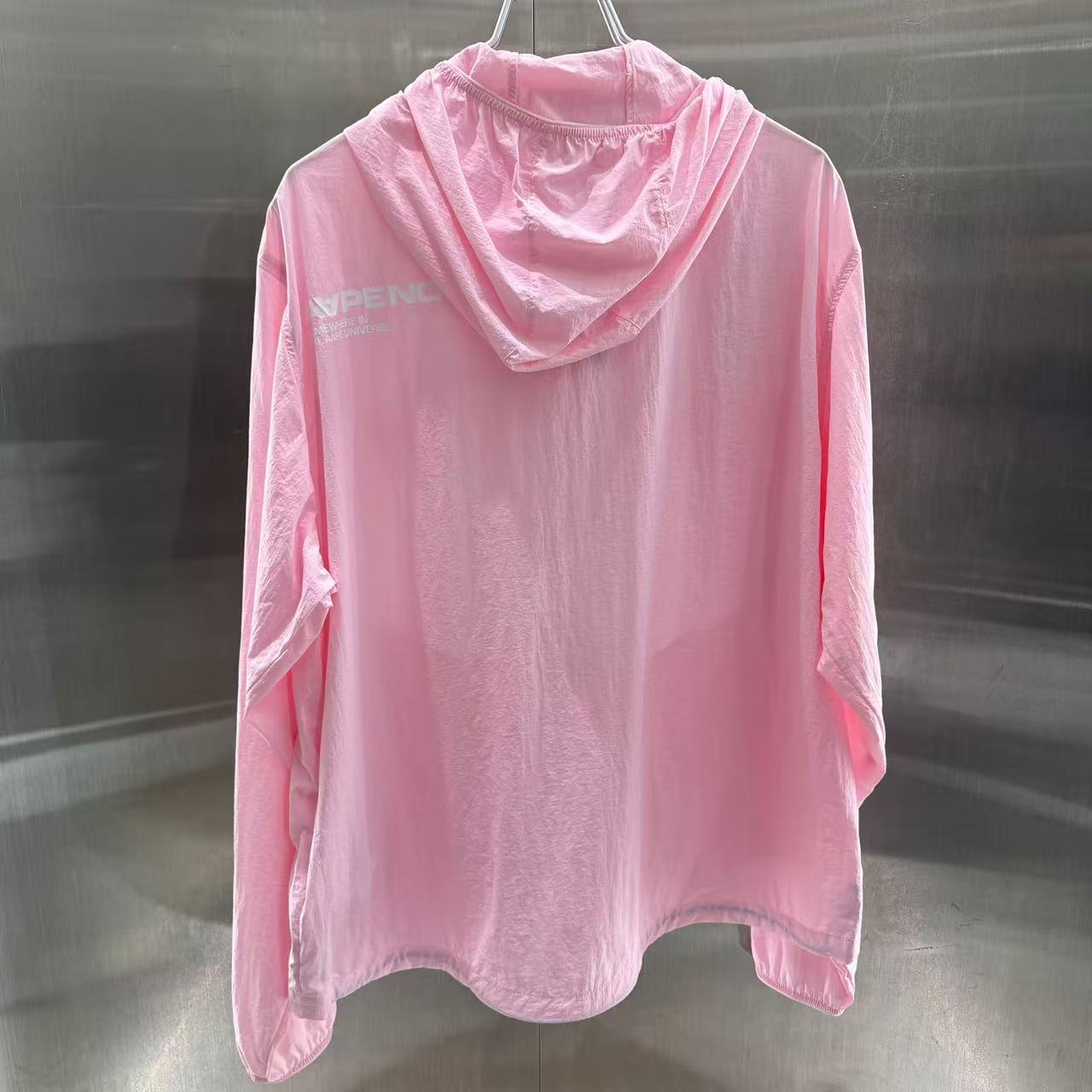 香港代購 專櫃正品 26春夏 Aape 春夏猿人徽章UPF40+連帽防曬衣薄夾克外套7770