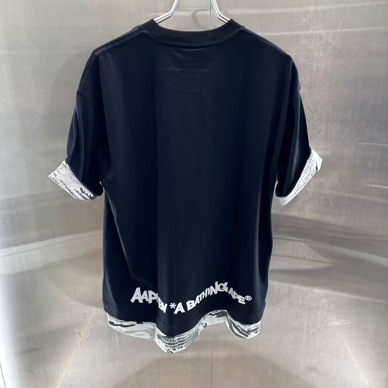 香港代購 專櫃正品 26春夏 Aape 男 猿人徽章迷彩拼接潮流舒適短袖T恤1877