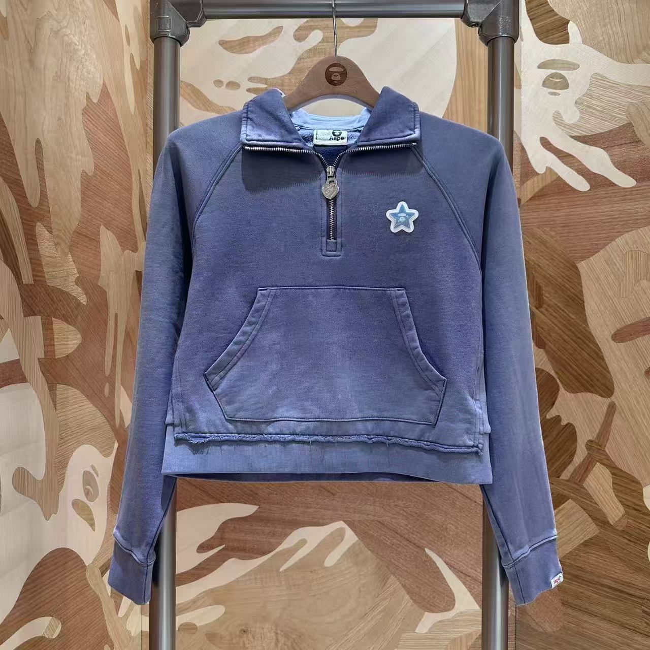 香港直郵 Aape 26秋冬 女装 闪粉星星章水洗做旧涂鸦半拉链卫衣E348