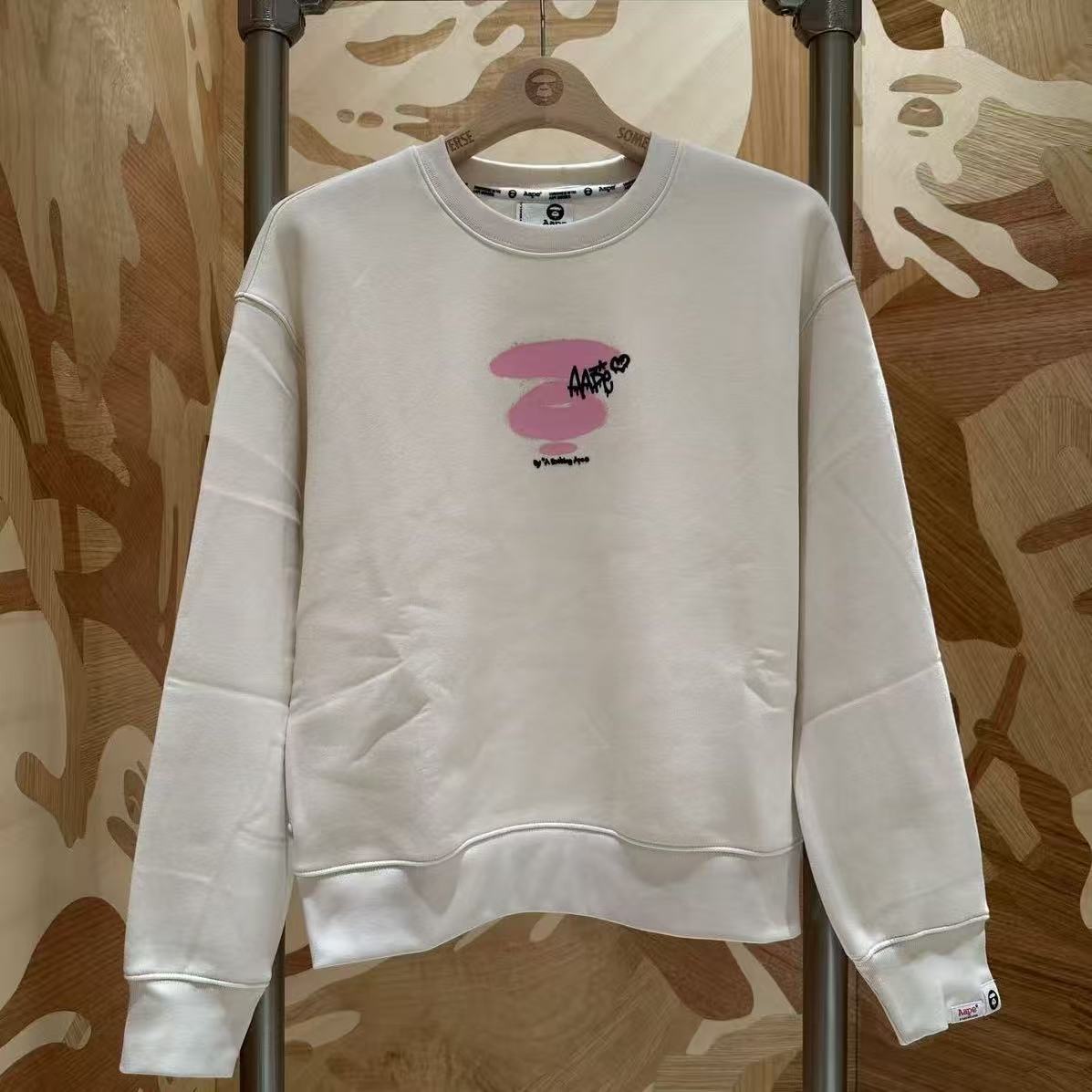 香港直郵 Aape 26秋冬 女 秋冬猿人字母塗鴉美式街頭加絨圓領衛衣E344