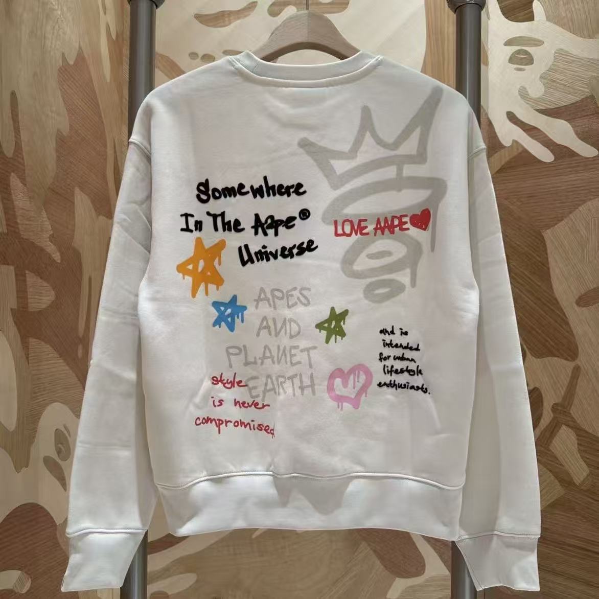 香港直郵 Aape 26秋冬 女 秋冬猿人字母塗鴉美式街頭加絨圓領衛衣E344