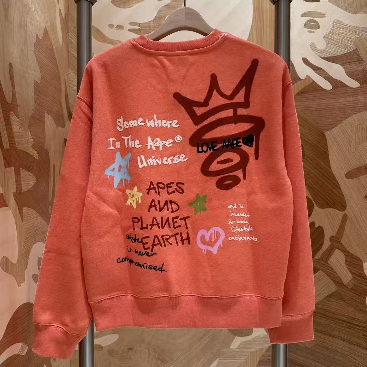 香港直郵 Aape 26秋冬 女 秋冬猿人字母塗鴉美式街頭加絨圓領衛衣E344