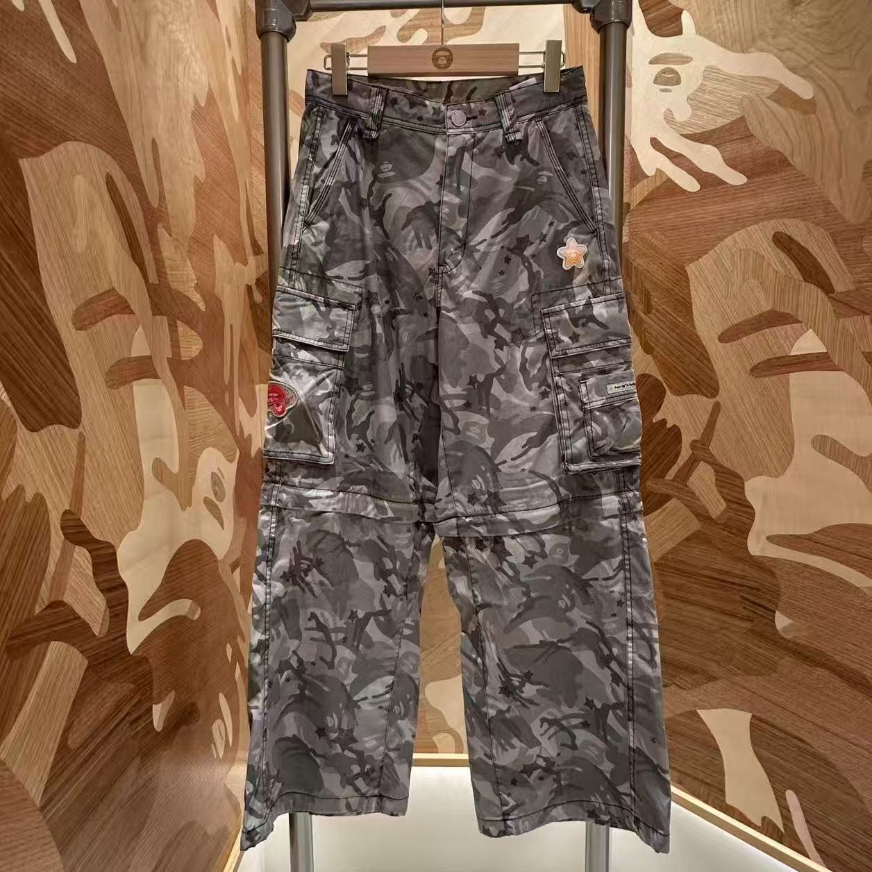 香港直郵 Aape 26秋冬 女 水洗做舊可拆卸兩穿迷彩工裝長短褲D672