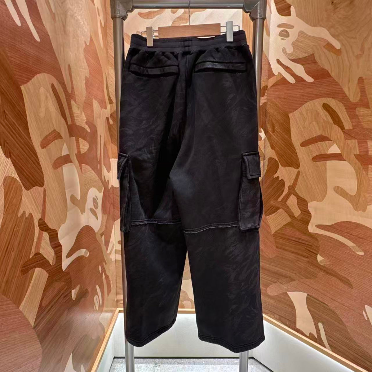 Moonface camo cargo sweat pants AAPPTMD667XAR