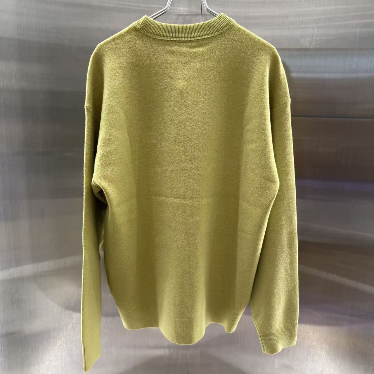 香港直郵 Aape 25秋冬 男 小標徽章休閑簡約純色圓領針織衫C361