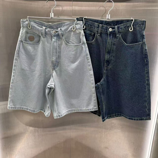 香港代購 專櫃正品 26春夏 Aape 男 AAPENOW 猿人徽章字母刺繡復古水洗做舊牛仔短褲C677