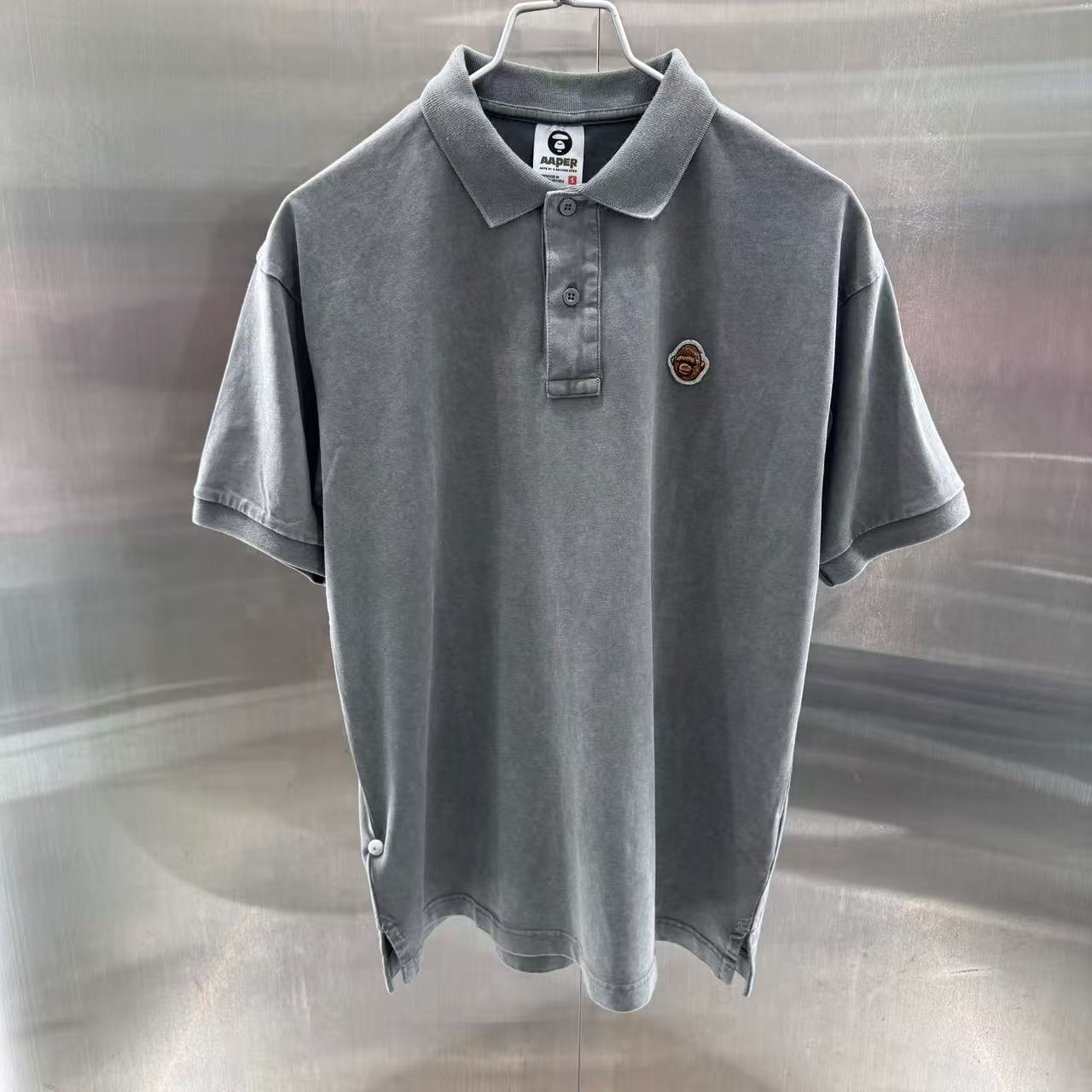 香港代購 專櫃正品 26春夏 Aape 男 AAPER 猿人軍團徽章舒適簡約純色POLO衫1823