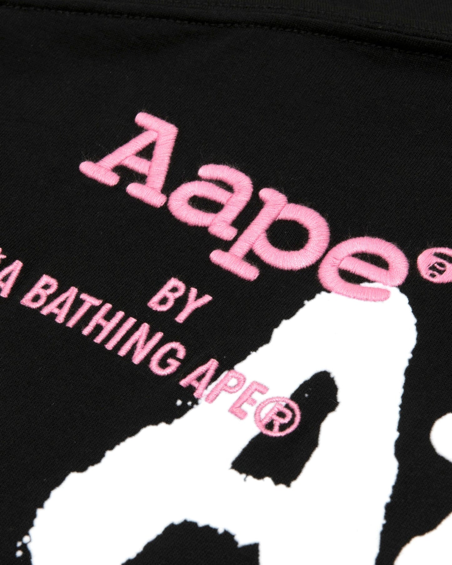 香港直郵 Aape 男装 26秋冬美式街头喷墨涂鸦猿人刺绣潮流长袖T恤  AAPLTM1970XXR