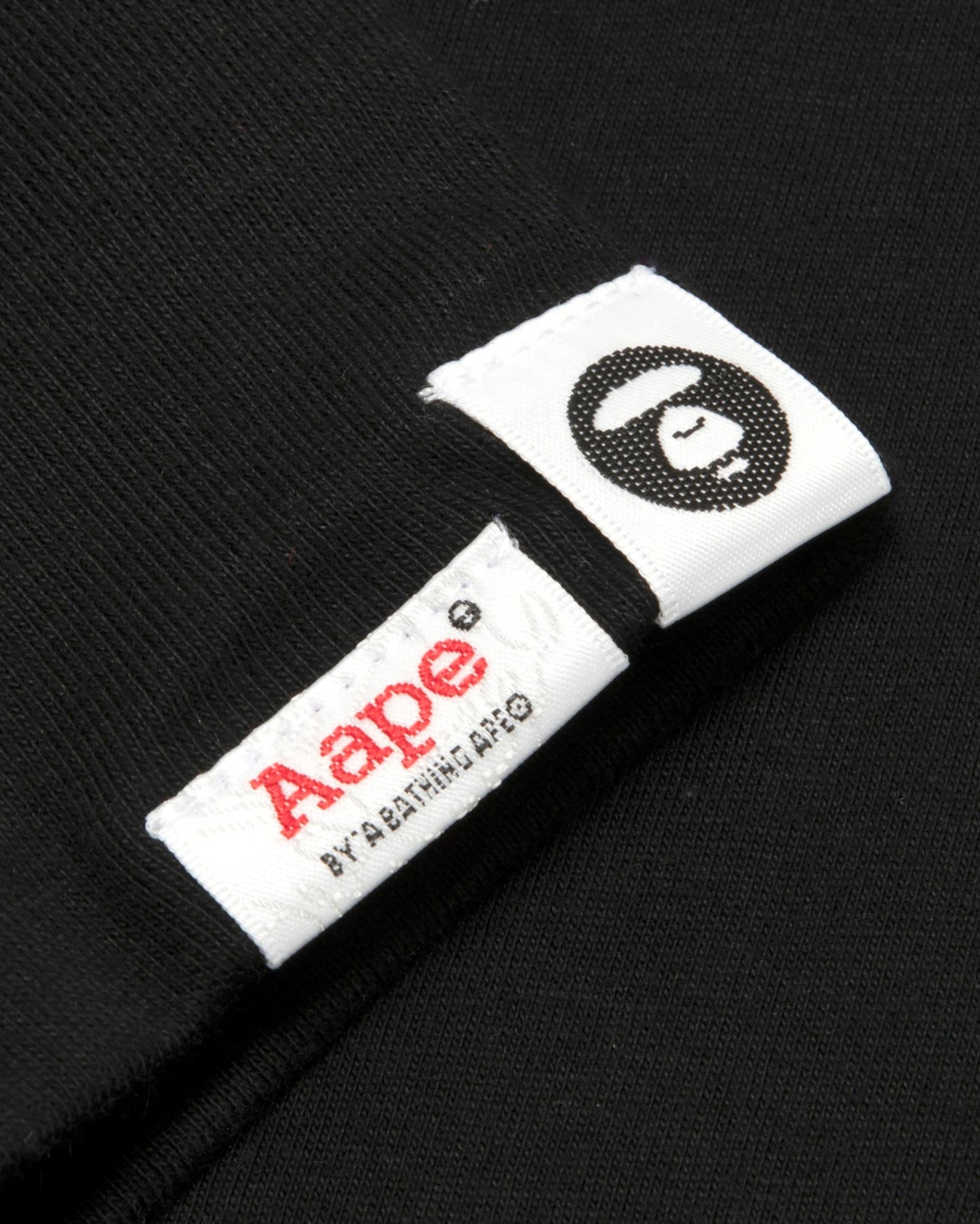 香港直郵 Aape 女装 26秋冬植绒字母卡通动物印花甜美短款长袖T恤10011 AAPLTW10011XR