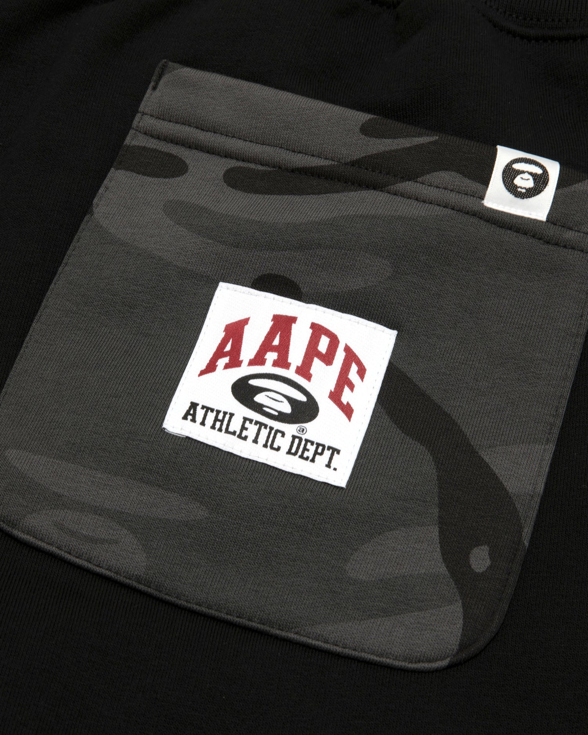 香港直郵 Aape 男裝 26秋冬 猿人刺繡迷彩口袋潮流薄絨束腳褲C644 AAPPTMC644XXR
