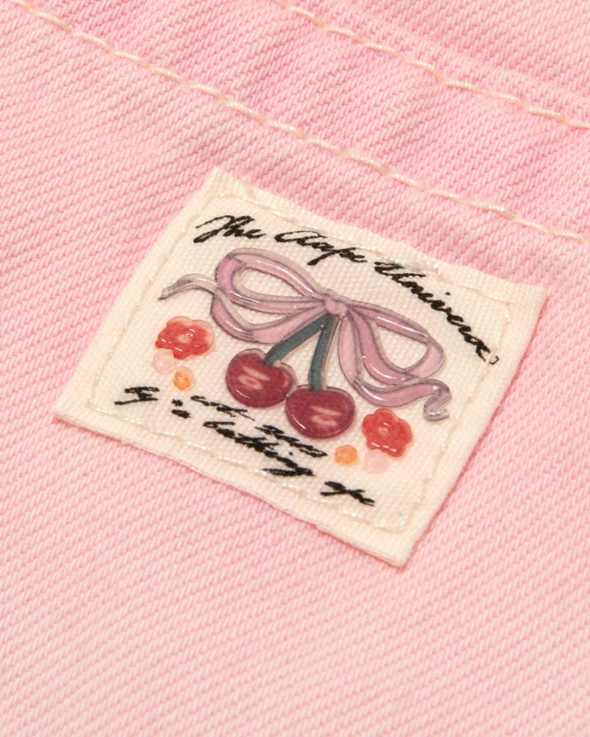 香港直郵 Aape 女裝 26秋冬水洗做舊花卉刺繡貓須效果牛仔闊腿褲D670 AAPPTWD670XAR