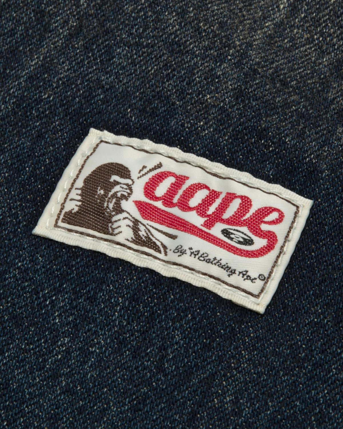 香港直郵 Aape 男裝 26秋冬複古燈芯絨領水洗做舊工裝牛仔襯衫8591 AAPSTM8591XXR