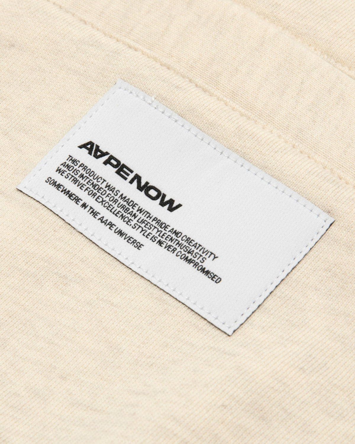 香港直郵 Aape 男裝 26秋冬心型猿人刺繡純色加絨開衫針織衛衣D381XAR AAPSWMD381XAR