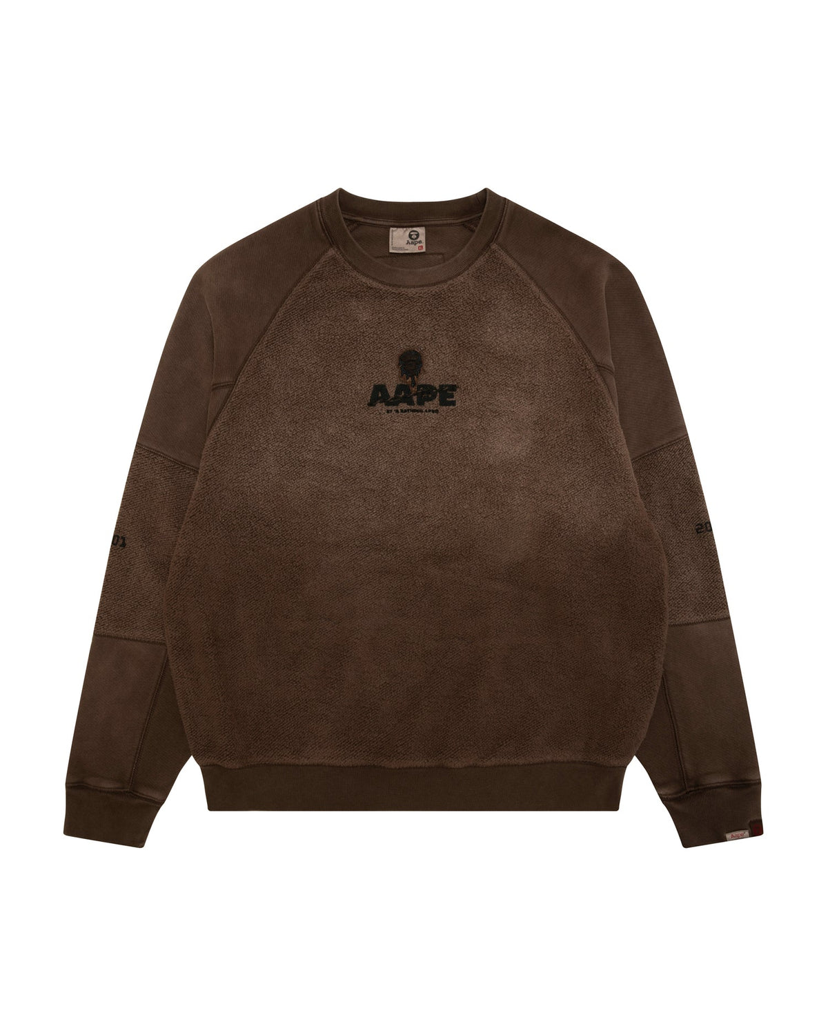 香港直郵 Aape 男裝 26秋冬牙刷繡猿人徽章酸洗水洗做舊圓領衛衣E326  AAPSWME326XXR