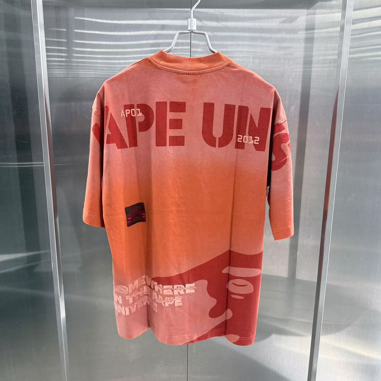 Aape 2026 男裝秋冬覆古漸變水洗做舊猿人剪影潮流短袖T恤 10001 XR