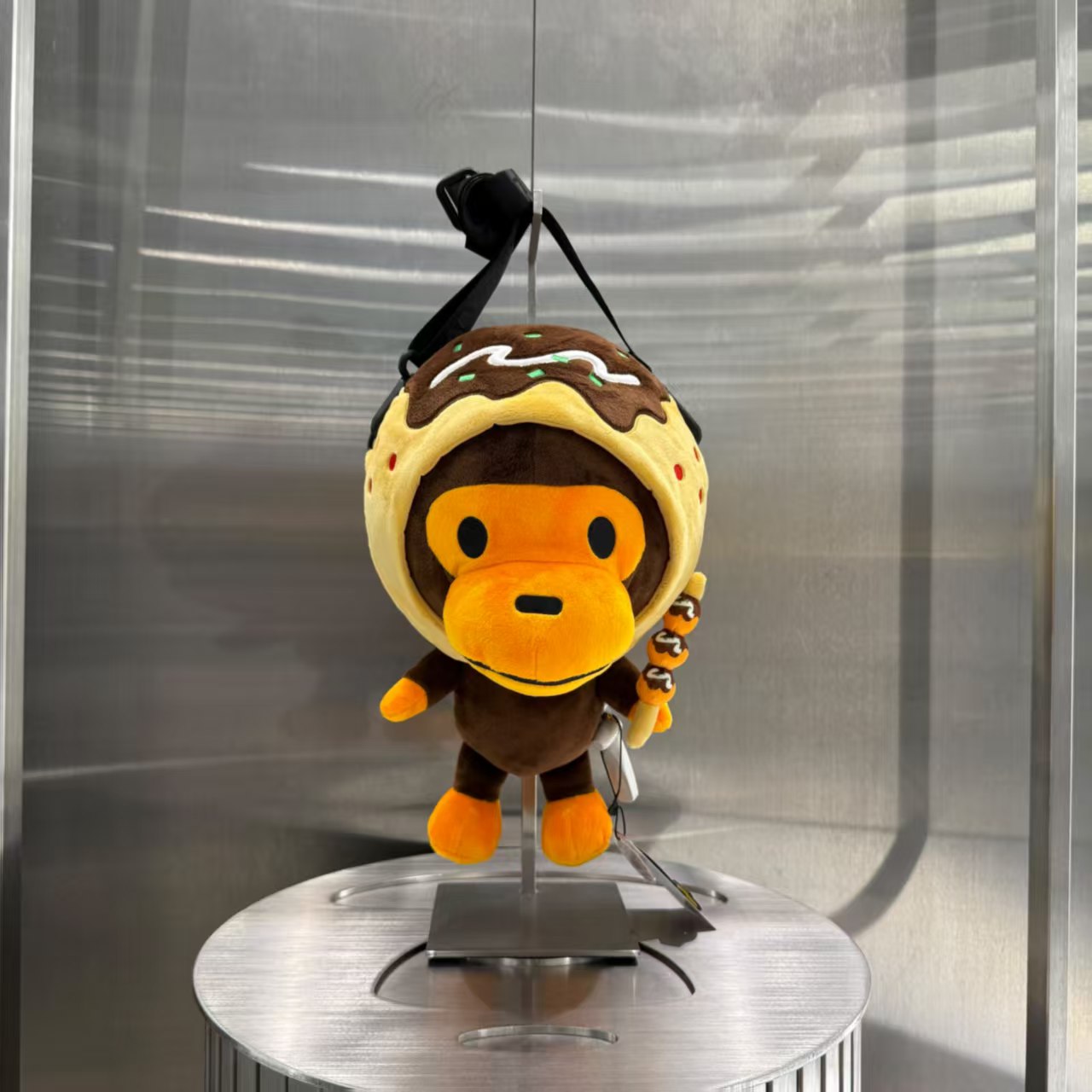 香港直郵 專櫃正品 BABY MILO STORE 卡通章魚燒頭套持串小猴斜背包4547