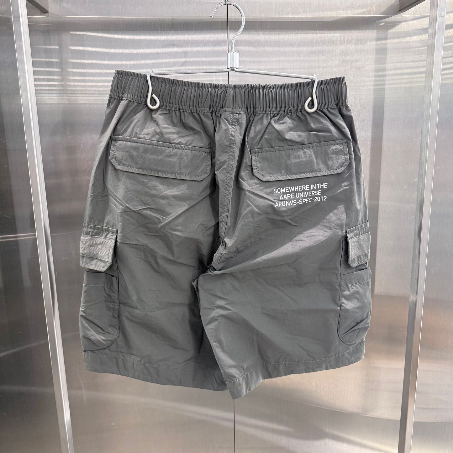 香港直郵 Aape 男裝 26春夏 猿人刺繡章多口袋美式潮流工裝休閒短褲D602