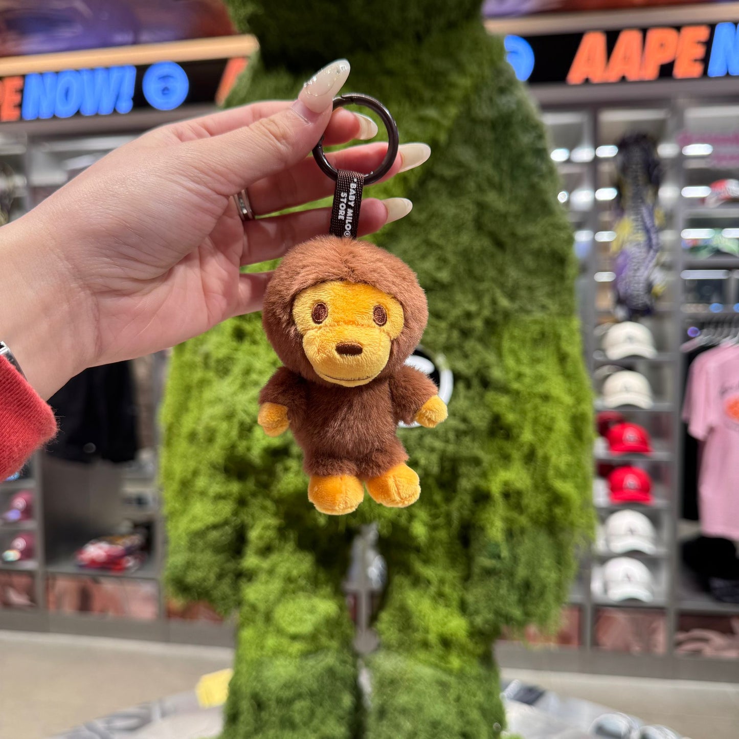 BABY MILO STORE  異色毛絨小猴掛件鑰匙扣 4640