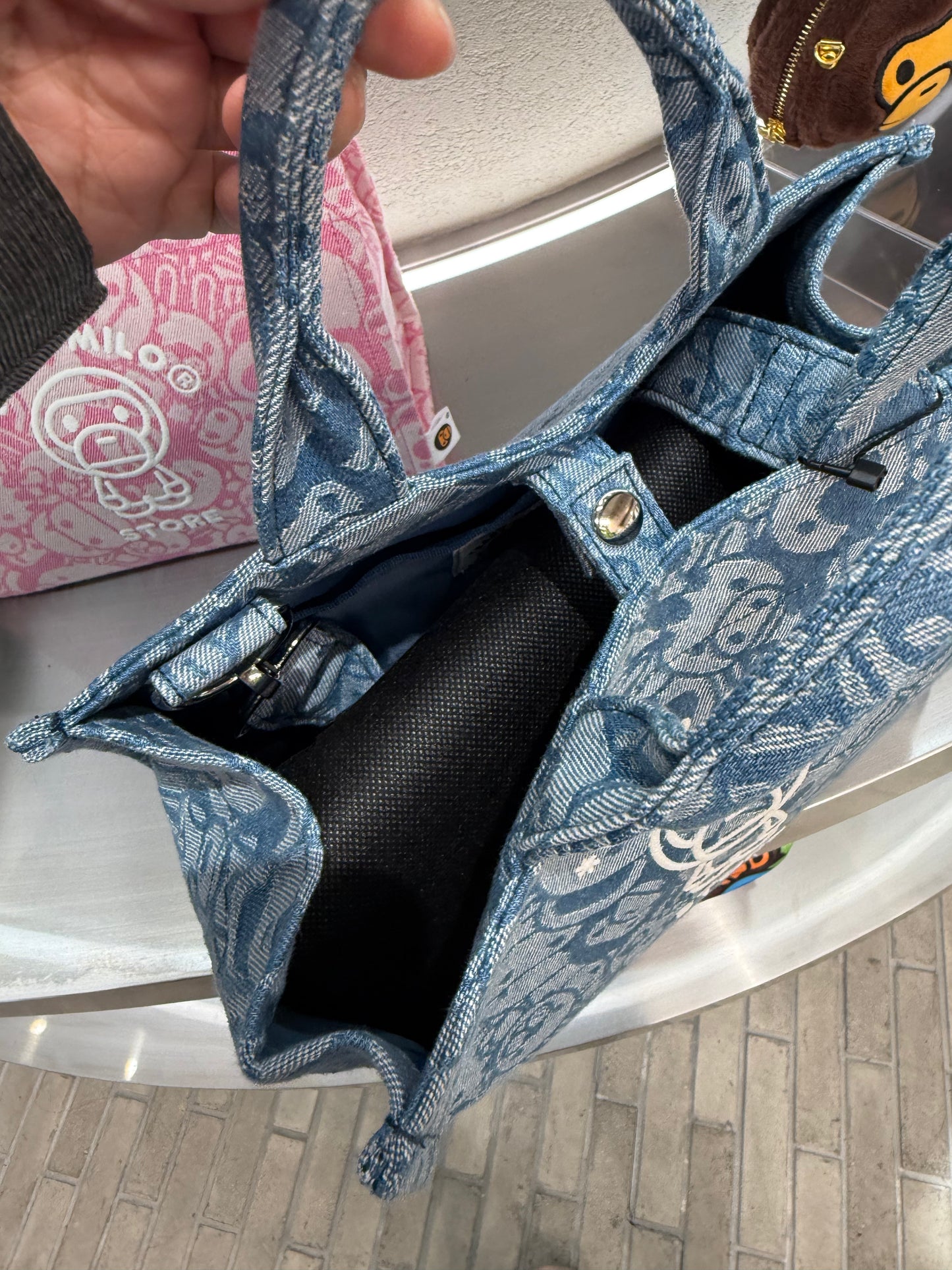 香港直郵 專櫃正品 BABY MILO STORE 卡通圖案迷彩挎包手提包（小號）4461