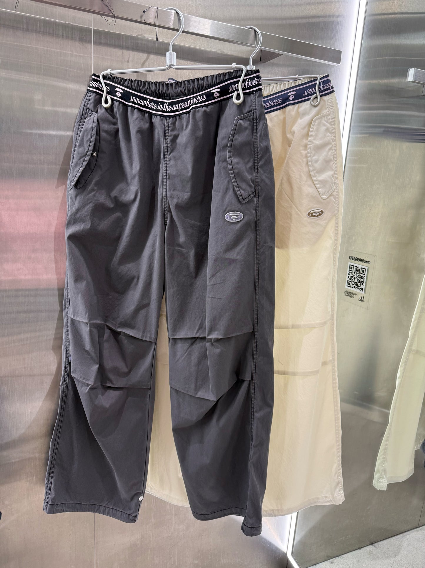 香港代購 專櫃正品 Aape 26春夏 女裝 猿人小標徽章寬鬆垂感闊腿休閒長褲D621