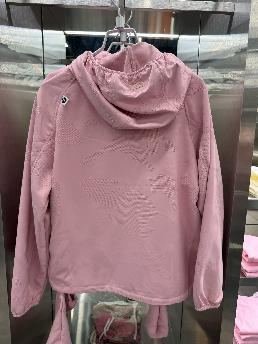 香港直郵 專櫃正品 Aape 26春夏 女 AAPEUNVS 可收納心型徽章夾克外套7777