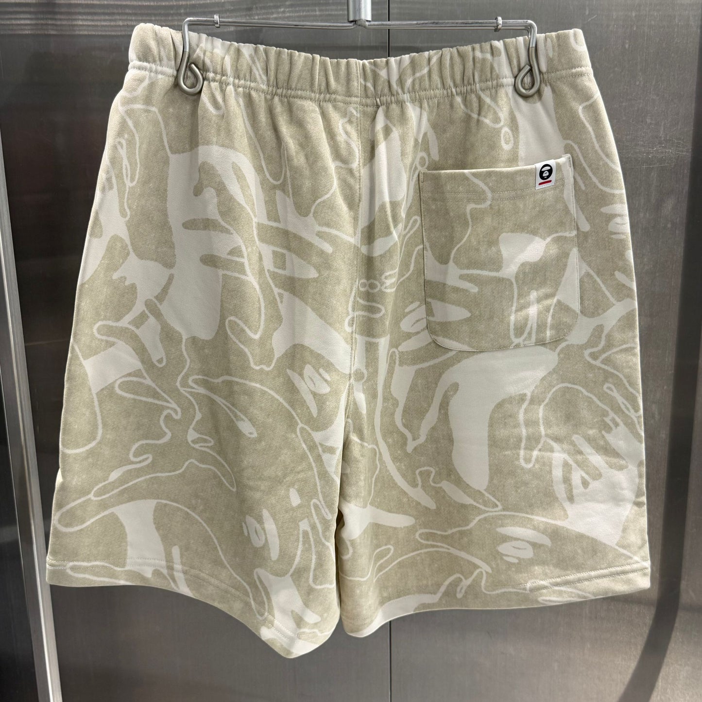 香港代購 專櫃正品 26春夏 Aape AAPENOW 猿人徽章迷彩潮流休閒短褲C684