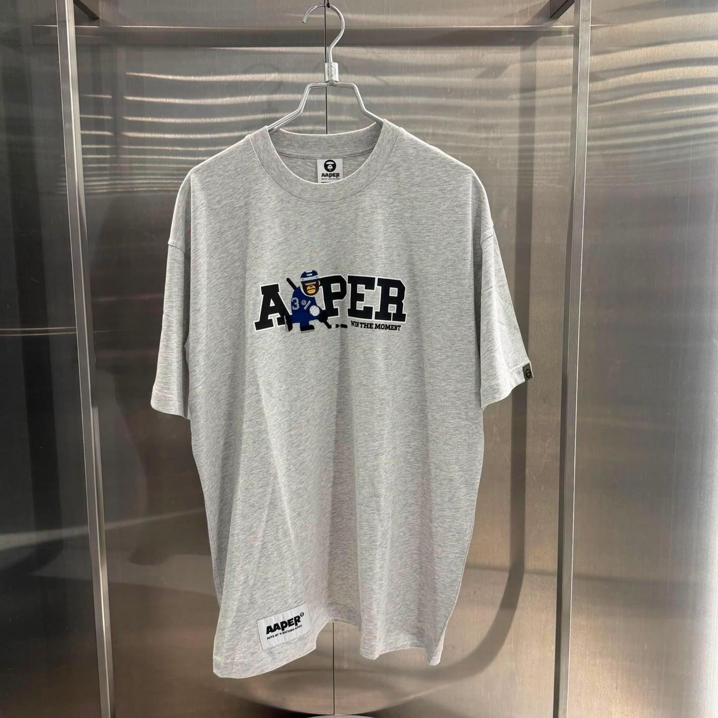 Aape 2026 秋冬 男裝秋冬美式學院風冰球猿人軍團主題短袖T恤 10037 XR AR