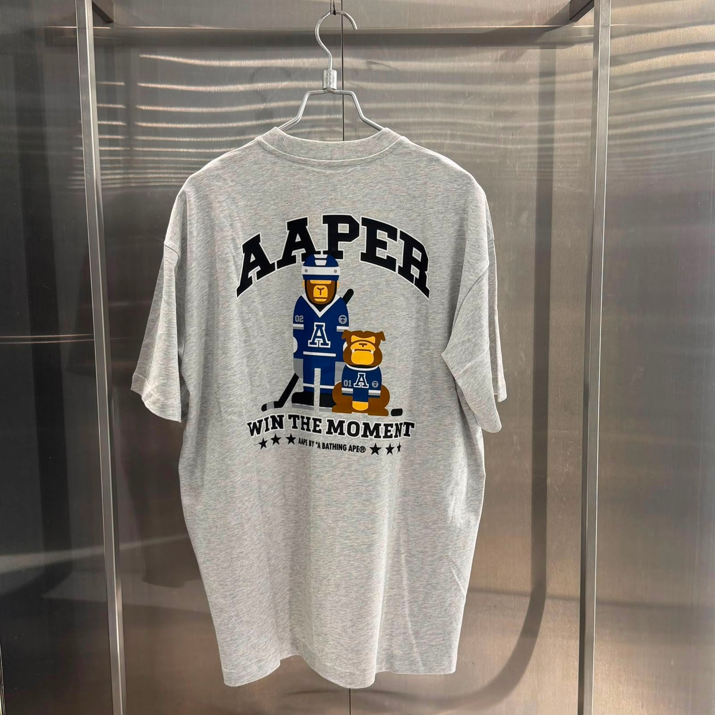 Aape 2026 秋冬 男裝秋冬美式學院風冰球猿人軍團主題短袖T恤 10037 XR AR