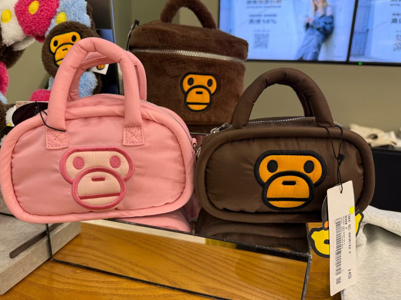 香港代購 專櫃正品 BABY MILO STORE  卡通刺繡小猴迷你斜背包4450