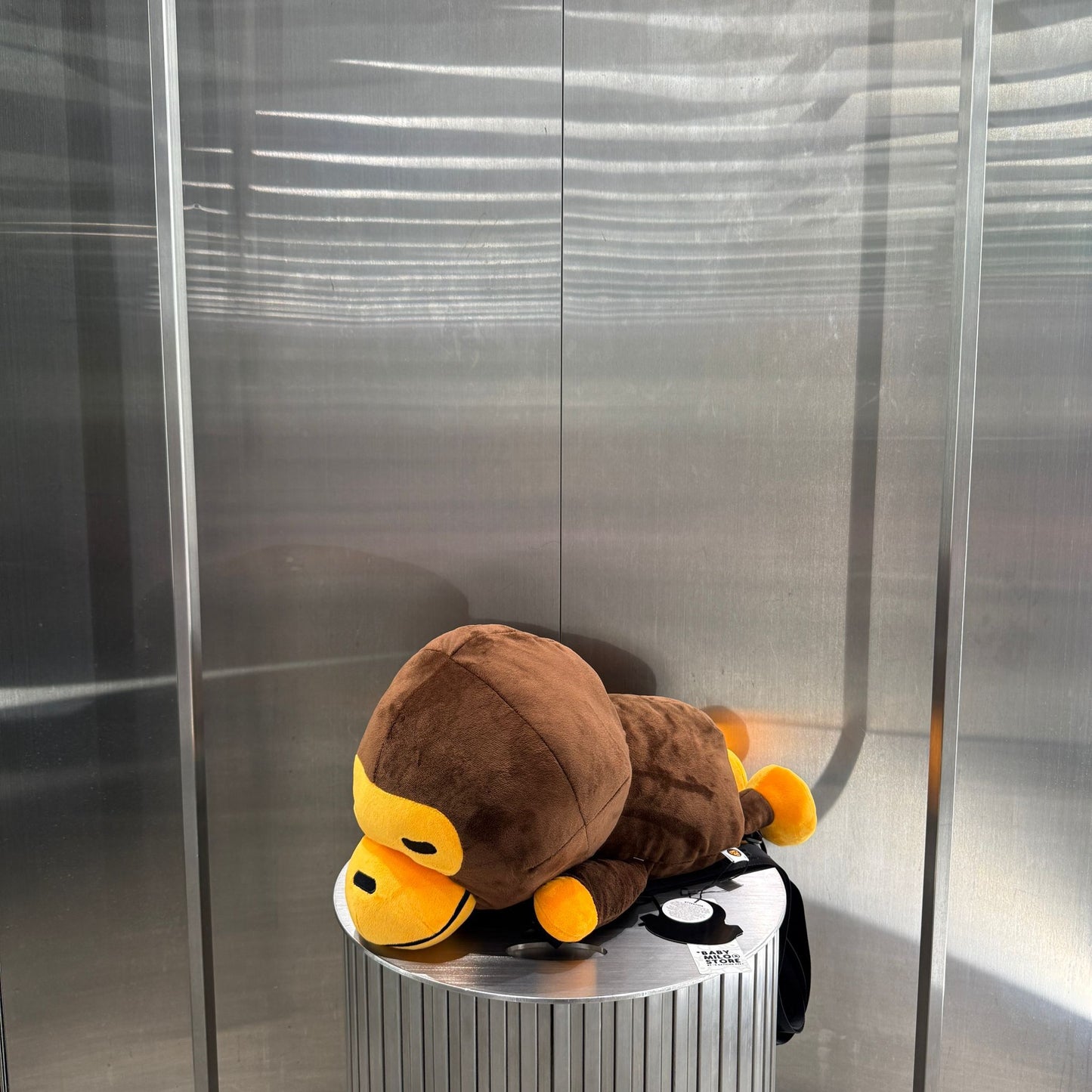 香港代購 專櫃正品 BABY MILO STORE 卡通毛絨趴趴小猴公仔雙肩包4440